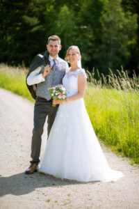 Hochzeitsfoto von Jaqueline Hackl & Lukas Kienmeier